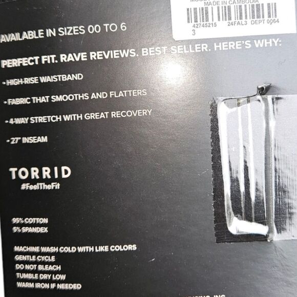 TORRIDPlusSize Full Length Signature Waist Skull Print Premium Leggings Size 2X - Picture 7 of 8